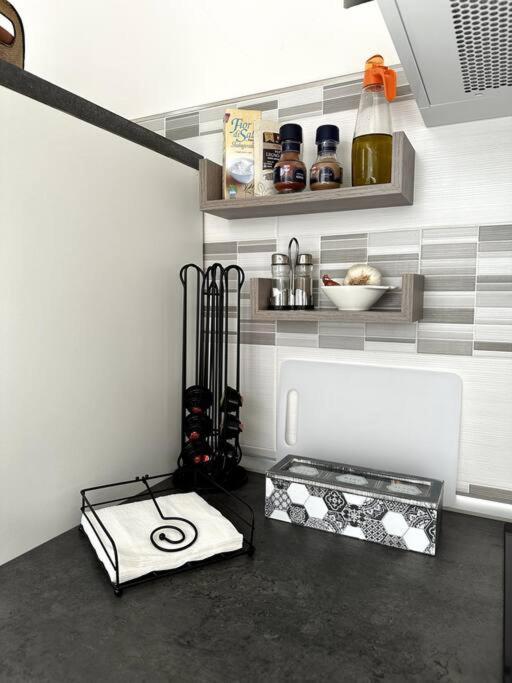 The Sweet Attic Room - De Vivo Realty Meta Di Sorrento מראה חיצוני תמונה