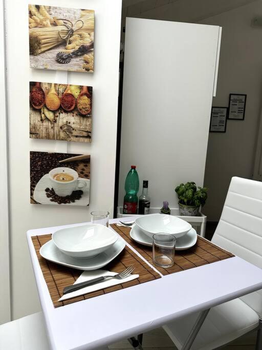 The Sweet Attic Room - De Vivo Realty Meta Di Sorrento מראה חיצוני תמונה